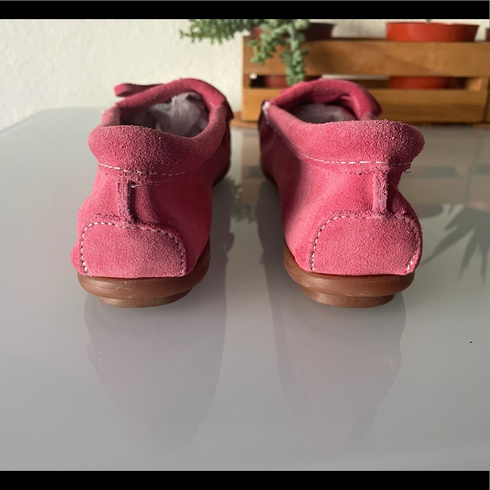 MINNETONKA “Kilty” Moccasins - Hot Pink - Picture 8 of 15